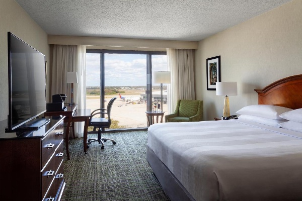 Tampa Airport Marriott image 3